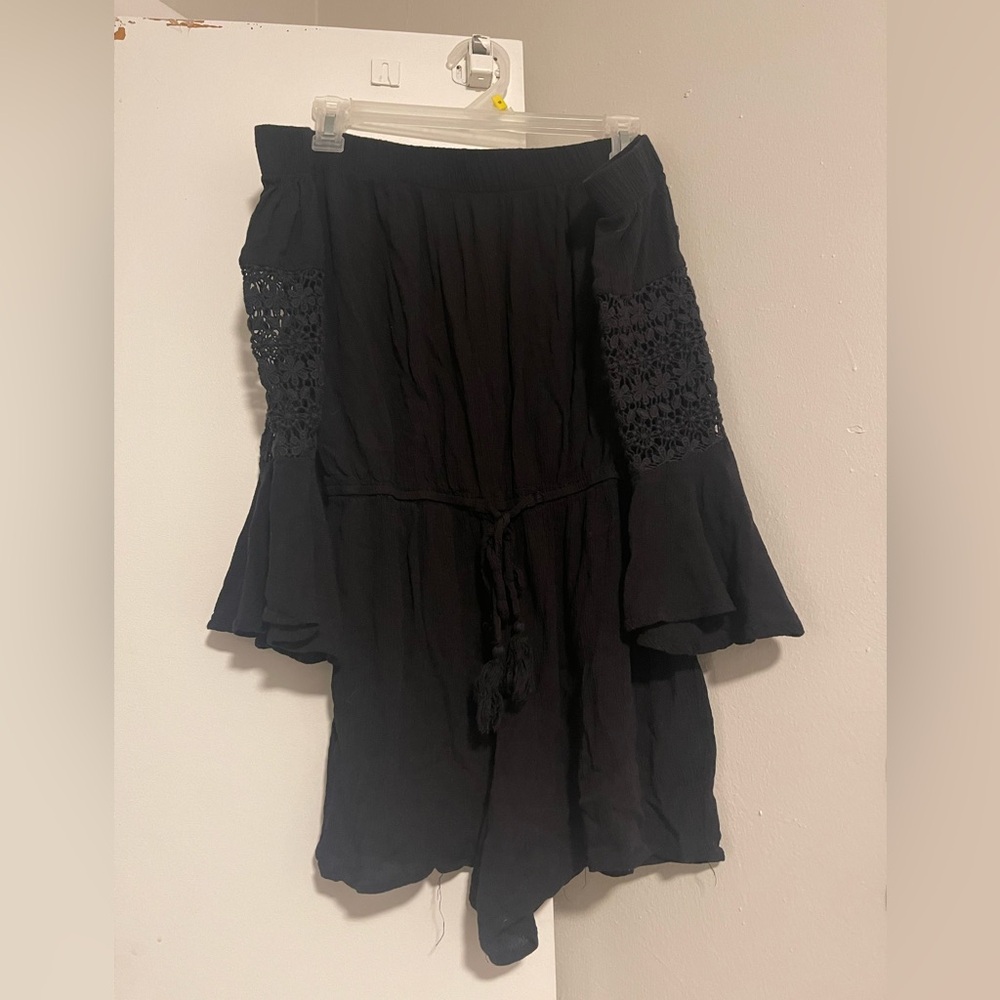 Romper - Picture 2 of 2
